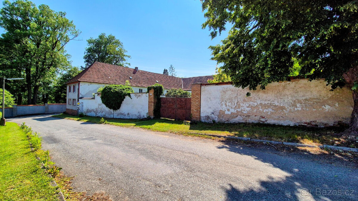 Prodej zemědělské usedlosti Krasonice - 13