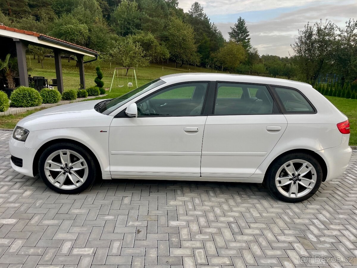 Audi A3 Sportback 1.6TDI - 13