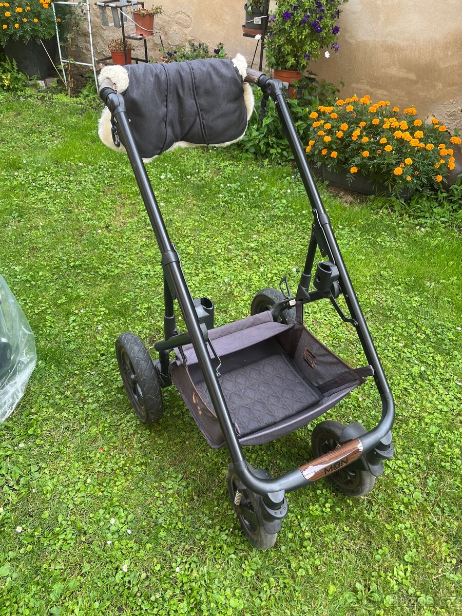 Kočárek Moon Nuova - 13