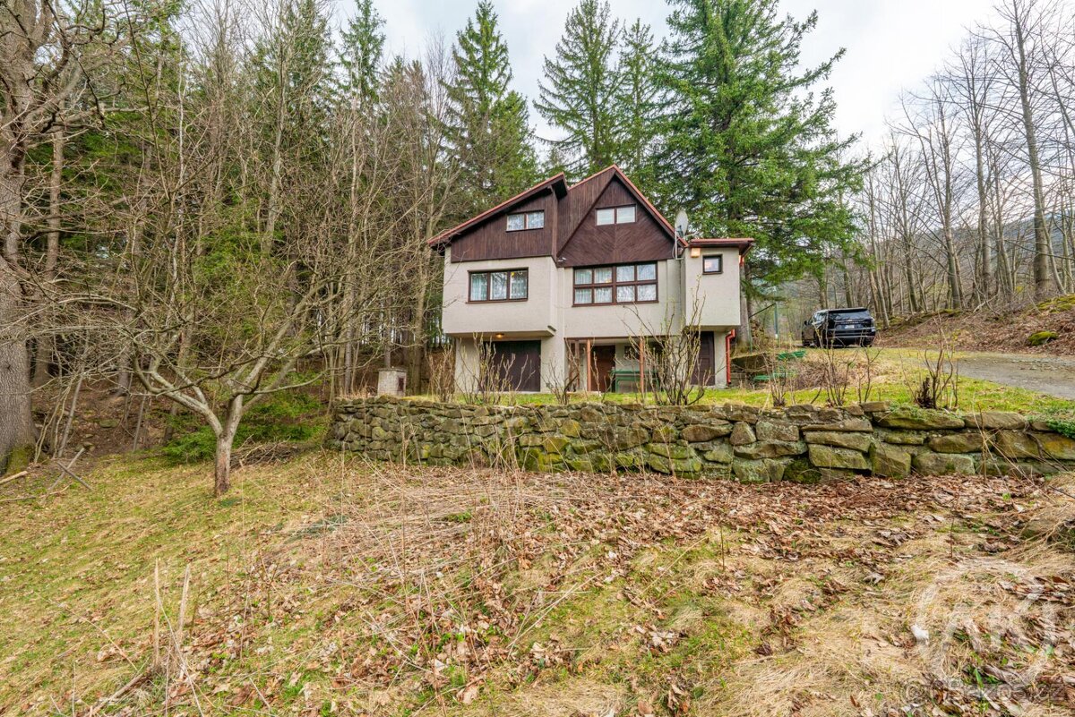 Prodej chaty na Čeladné - 13