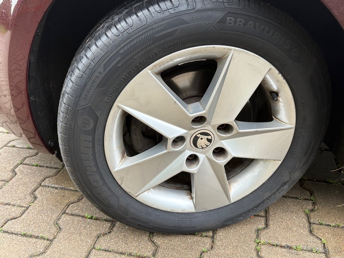 Škoda Octavia III 1.6 TDI - 13