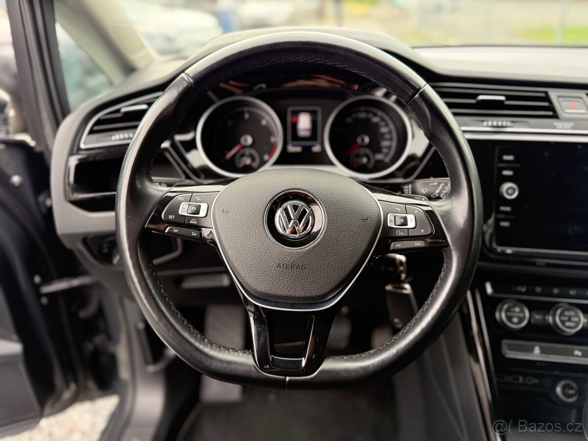 VW Touran HIGHLINE 2.0TDI 140kW DSG LED ALCANTARA - 13