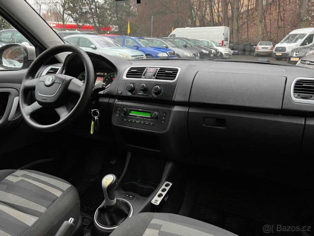 Škoda Fabia Combi 1.2 htp 51 kW klimatizace el.okna 2010 ČR - 13