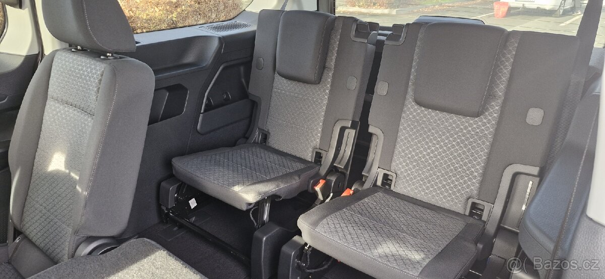 FORD GRAND TOURNEO CONNECT, dph - 13