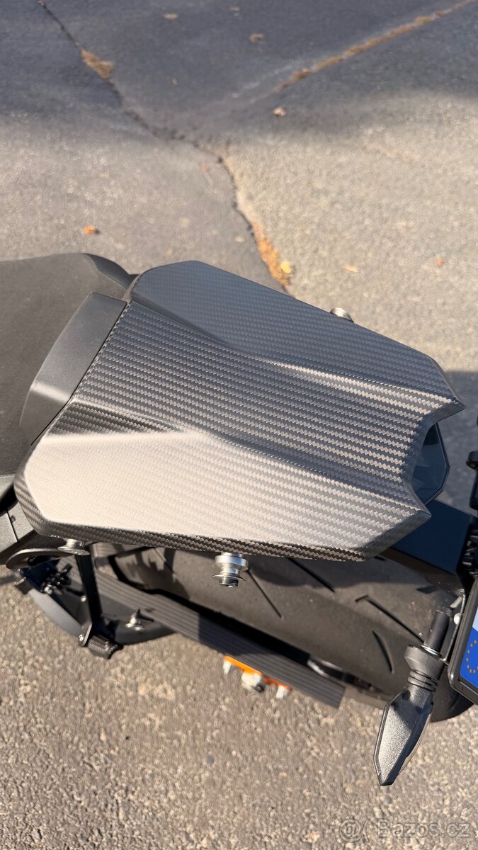 KTM SuperDukeR 1290 - 13