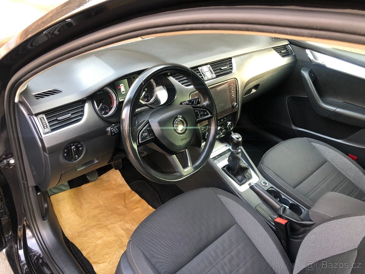 OCTAVIA COMBI 1.5 TSI - MANUAL - 2019 - 129 000KM - 13
