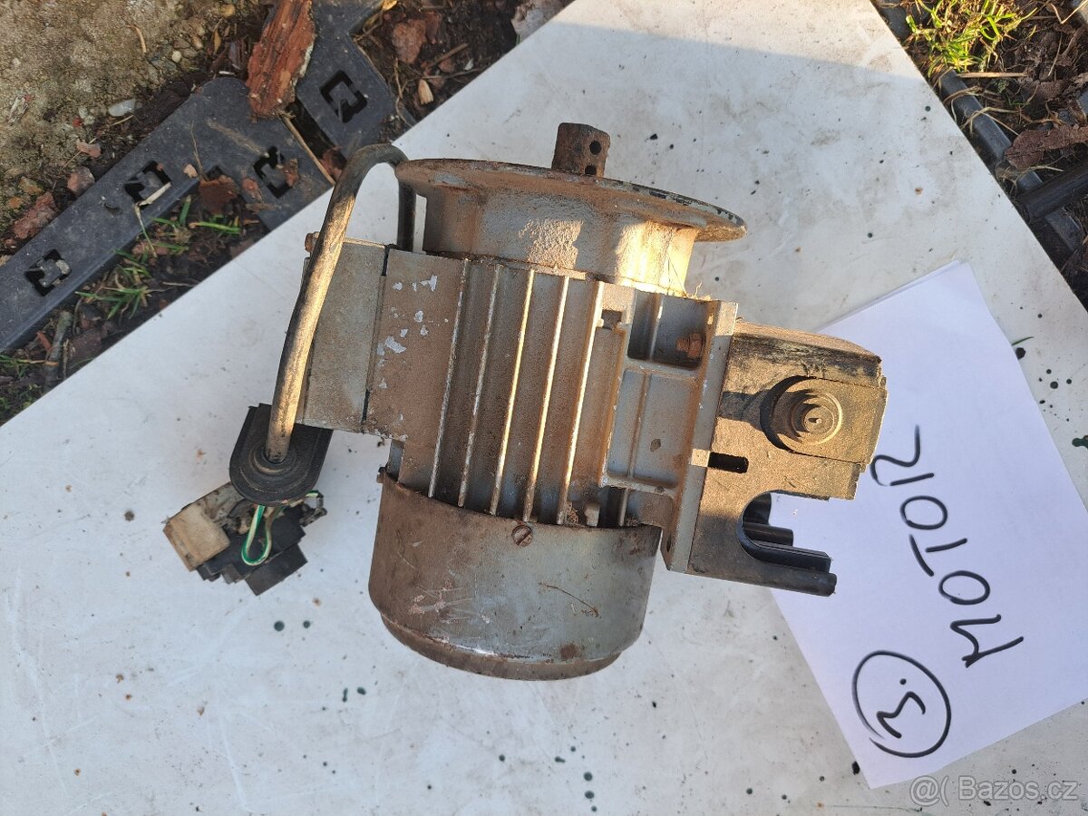 Různé elektromotory - 13