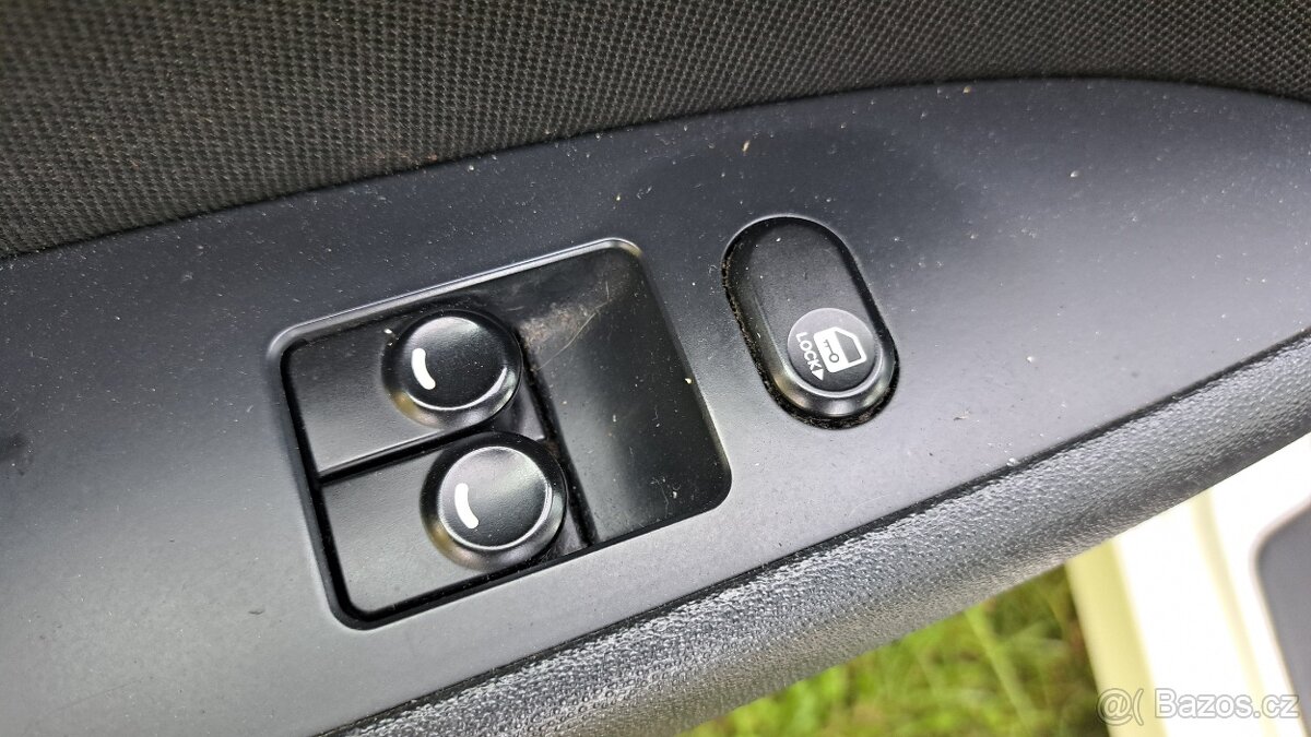hyundai i30 1,6crdi 2011 - 13