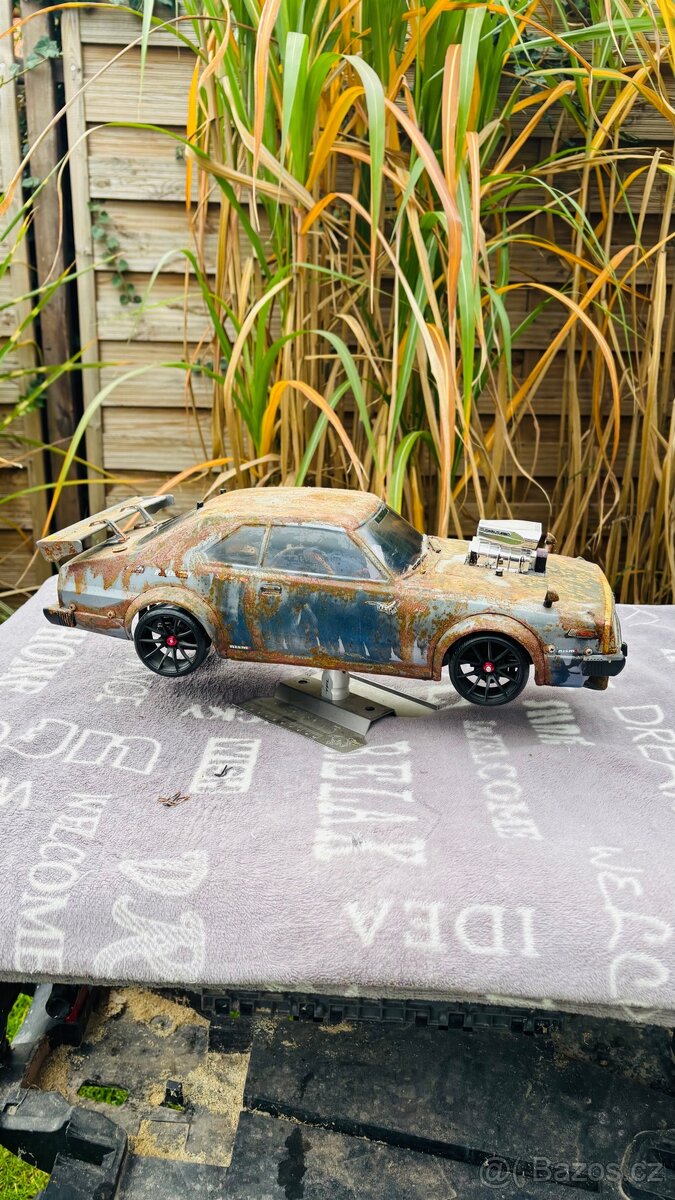 Prodám RC auta + spoustu náhradních dílů a doplňků - 13