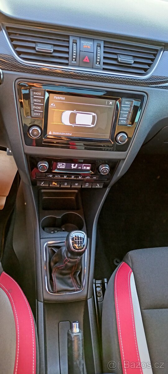 Rapid 1.0 tsi 81 kw Monte Carlo NAVI Panorama - 13