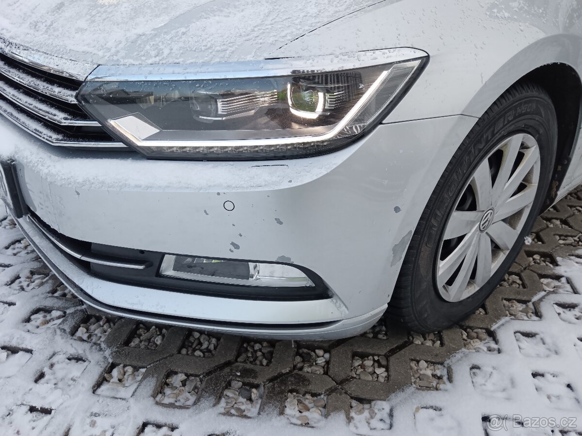 Volkswagen Passat 4motion r line - 13