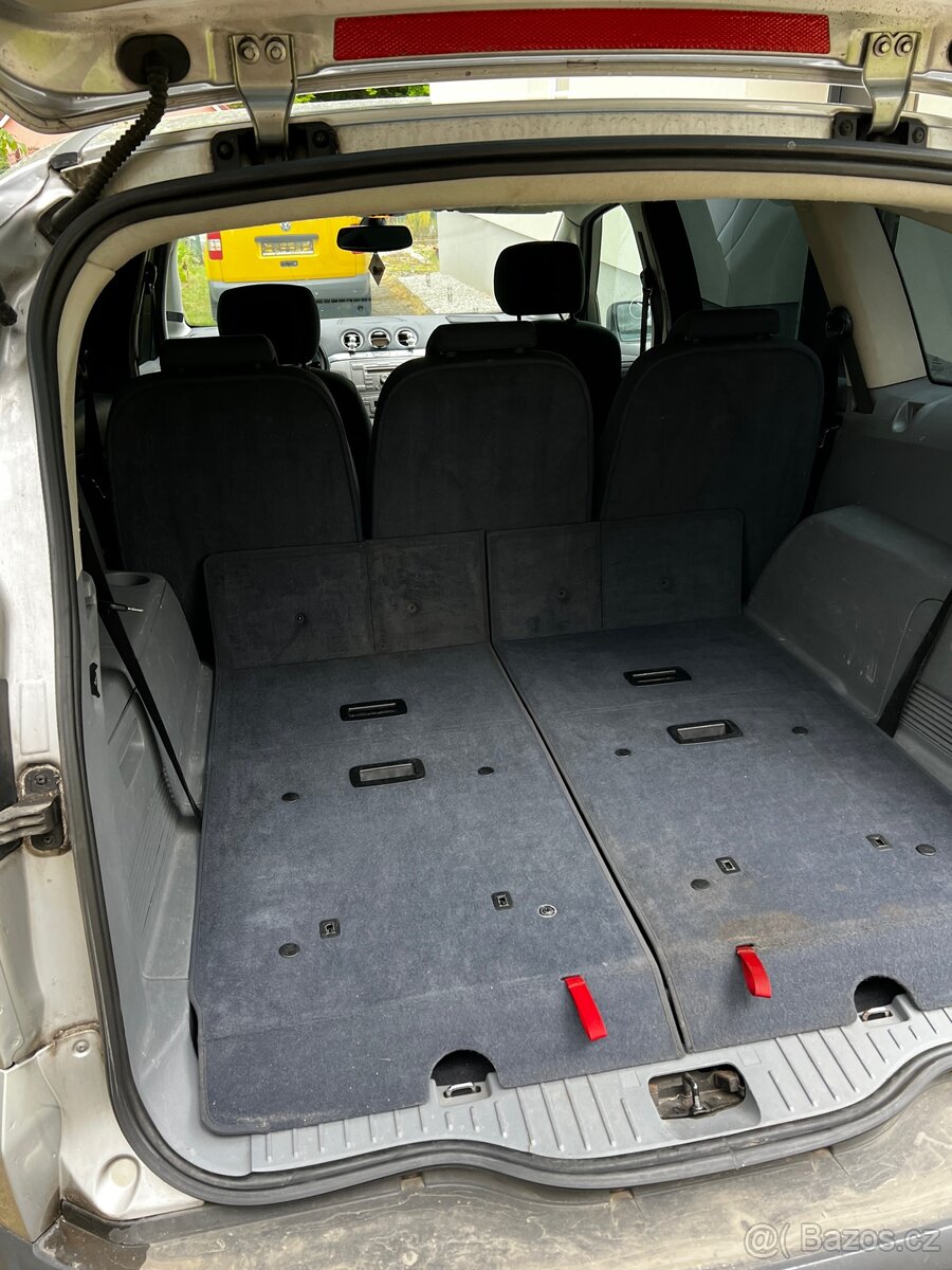 Ford S-max 2.0TDCI, 103kw - 13