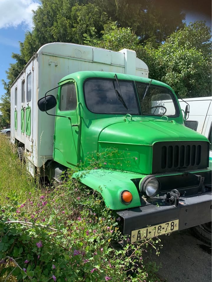 Praga V3S obytná - 13