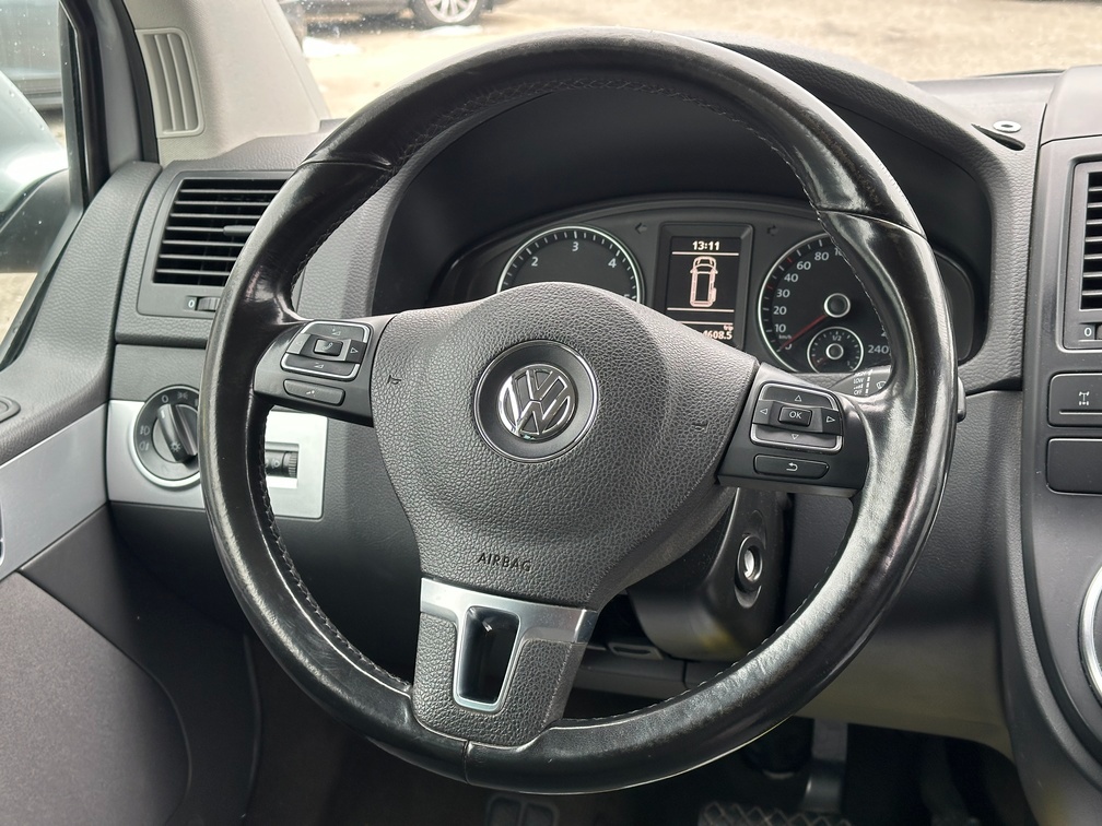 Volkswagen Multivan 2010 - 13