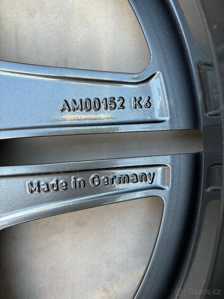 Gla r19 glb r19 Eqa r19 eqb r19 Mercedes R19 EQA - 13