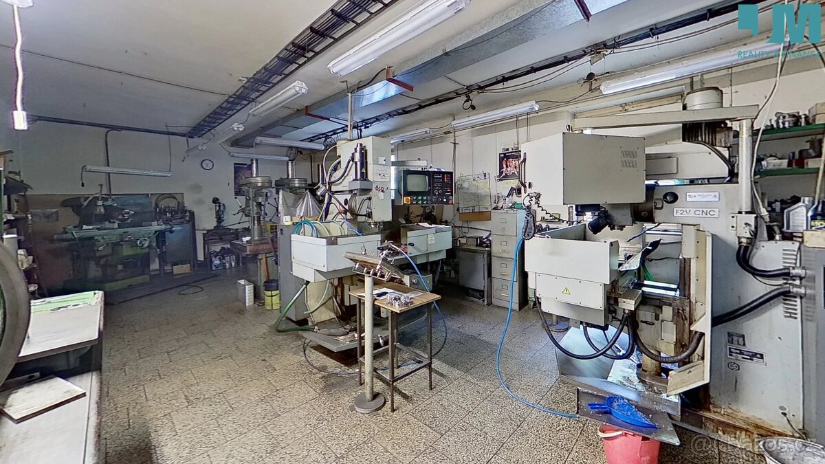 Pronájem výrobní a skladovací budovy – Třebíč Borovina - 714 - 13