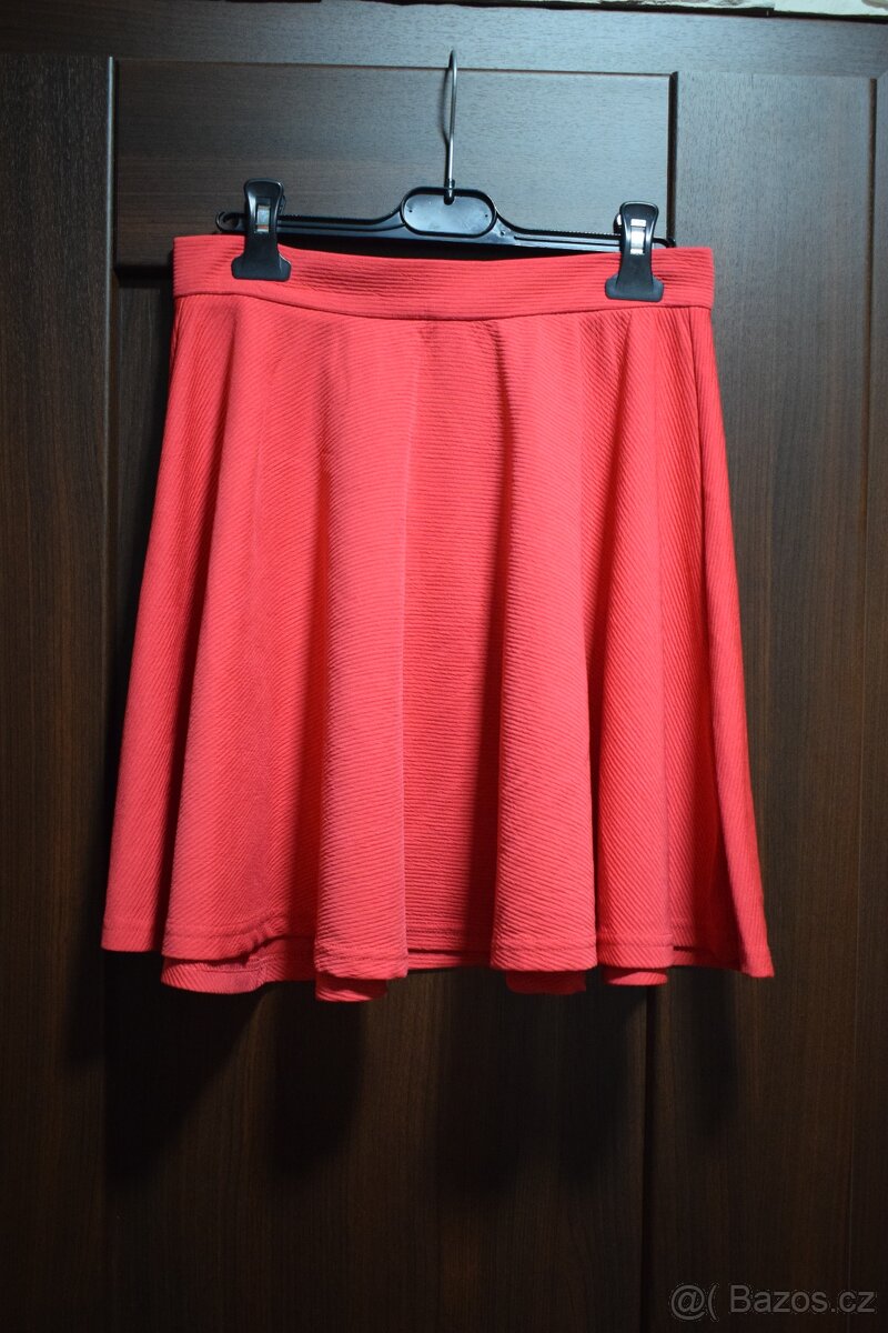 Dámské šaty, halenky ,saka - 13