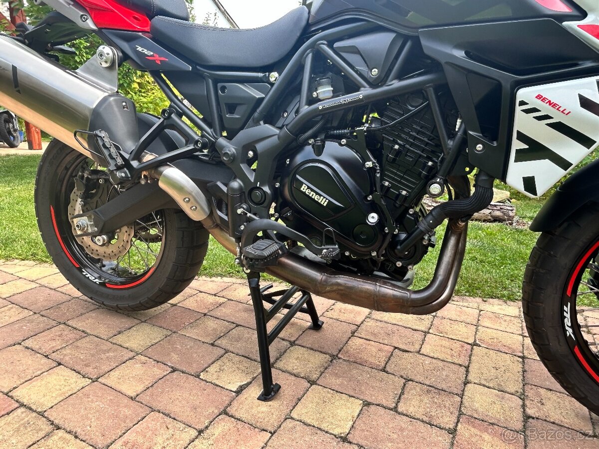 Benelli TRK 702X - 13