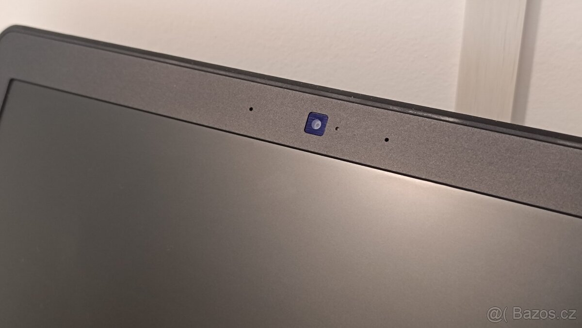 12,5" ultrabook Dell Latitude 7250 Core-i5,SSD,nová baterie - 13