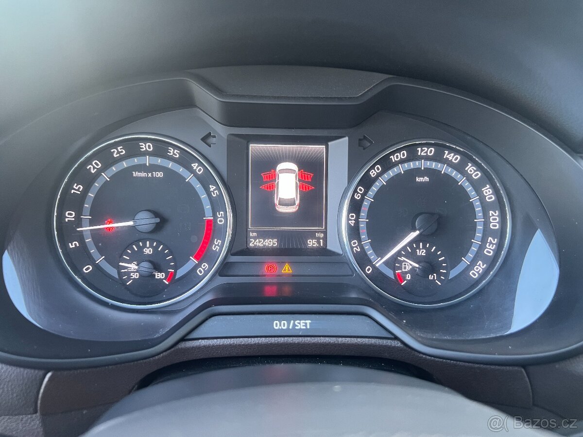 Škoda Octavia 2.0TDI 110KW,4x4,SCOUT,ALU - 13