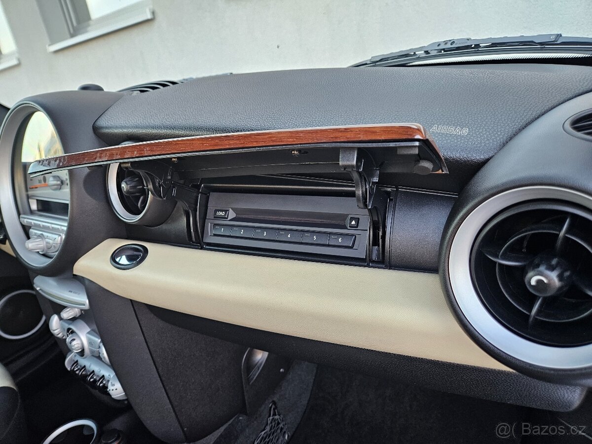 Mini One 1.4 70 kW top výbava - 13