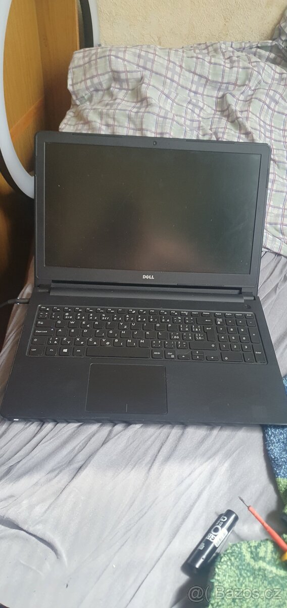 Dell Vostro 3559 - 13