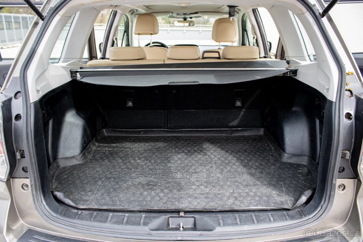 Subaru Forester 2.0 D.S CVT 108kW - 13