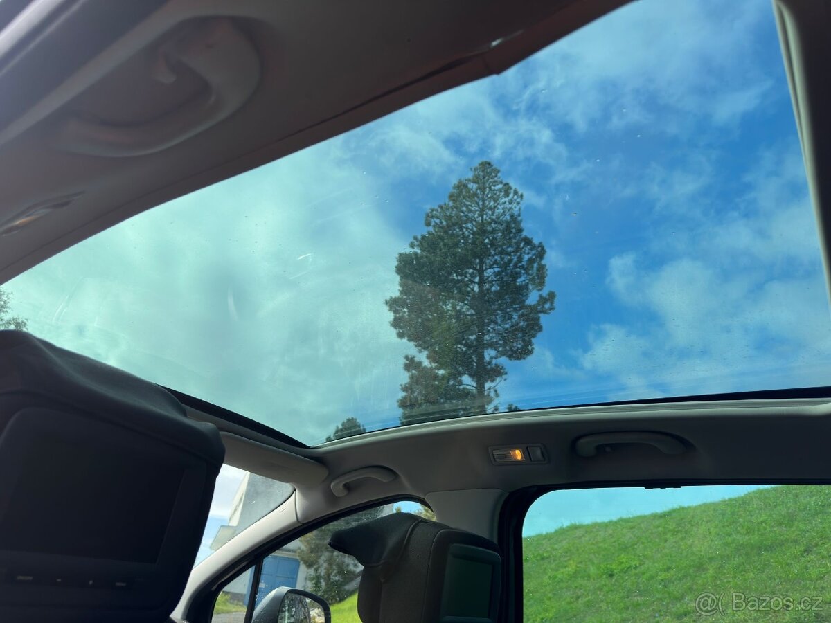 Peugeot 5008, Panorama, Automat - 13