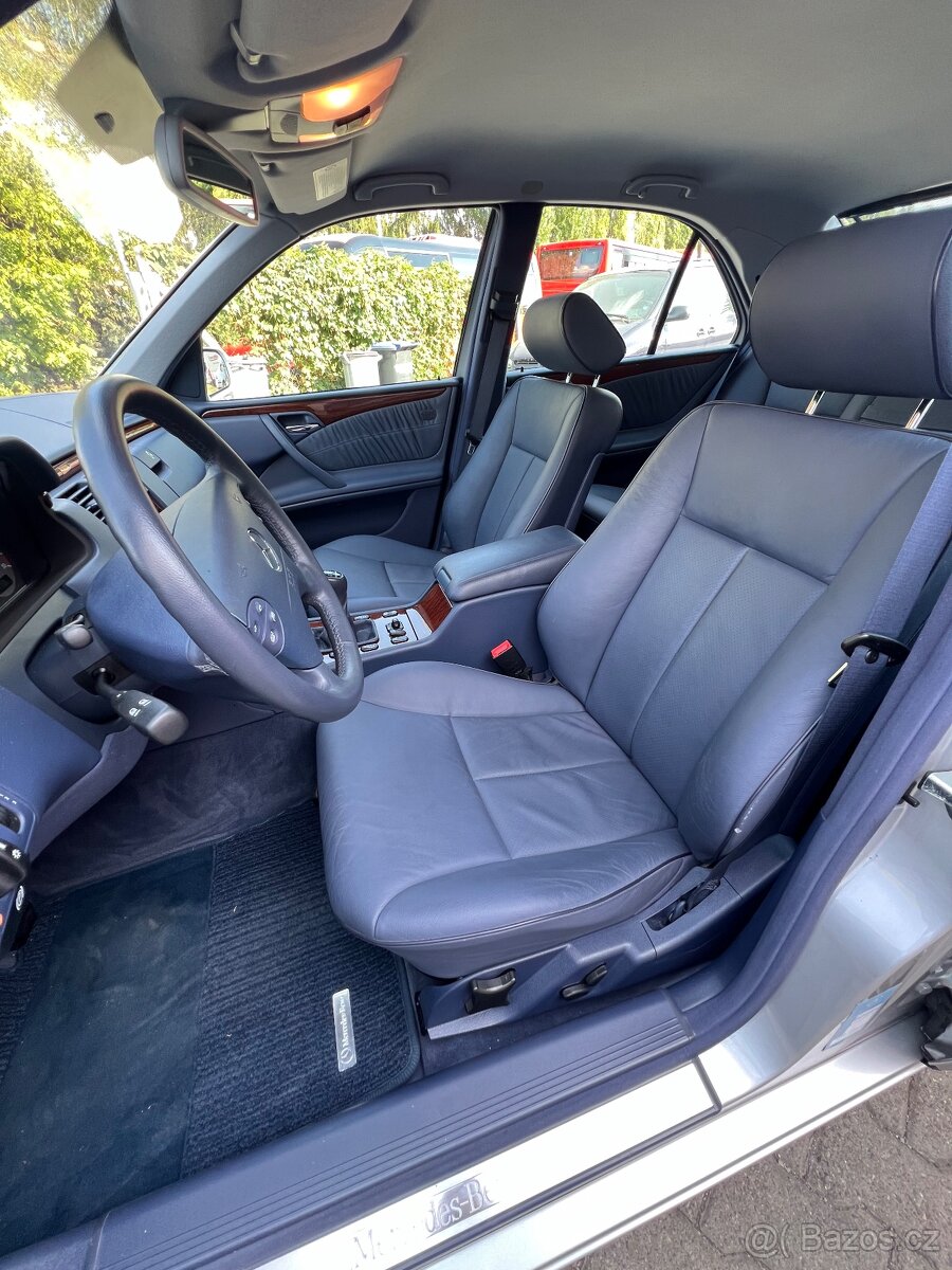 Mercedes E270 cdi (59.000km) - 13