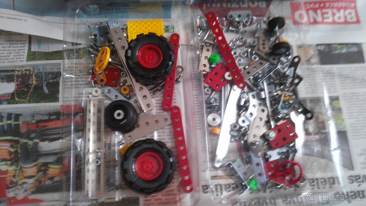 Stavebnice Merkur. Socialistické, novější i zahraniční kusy - 13