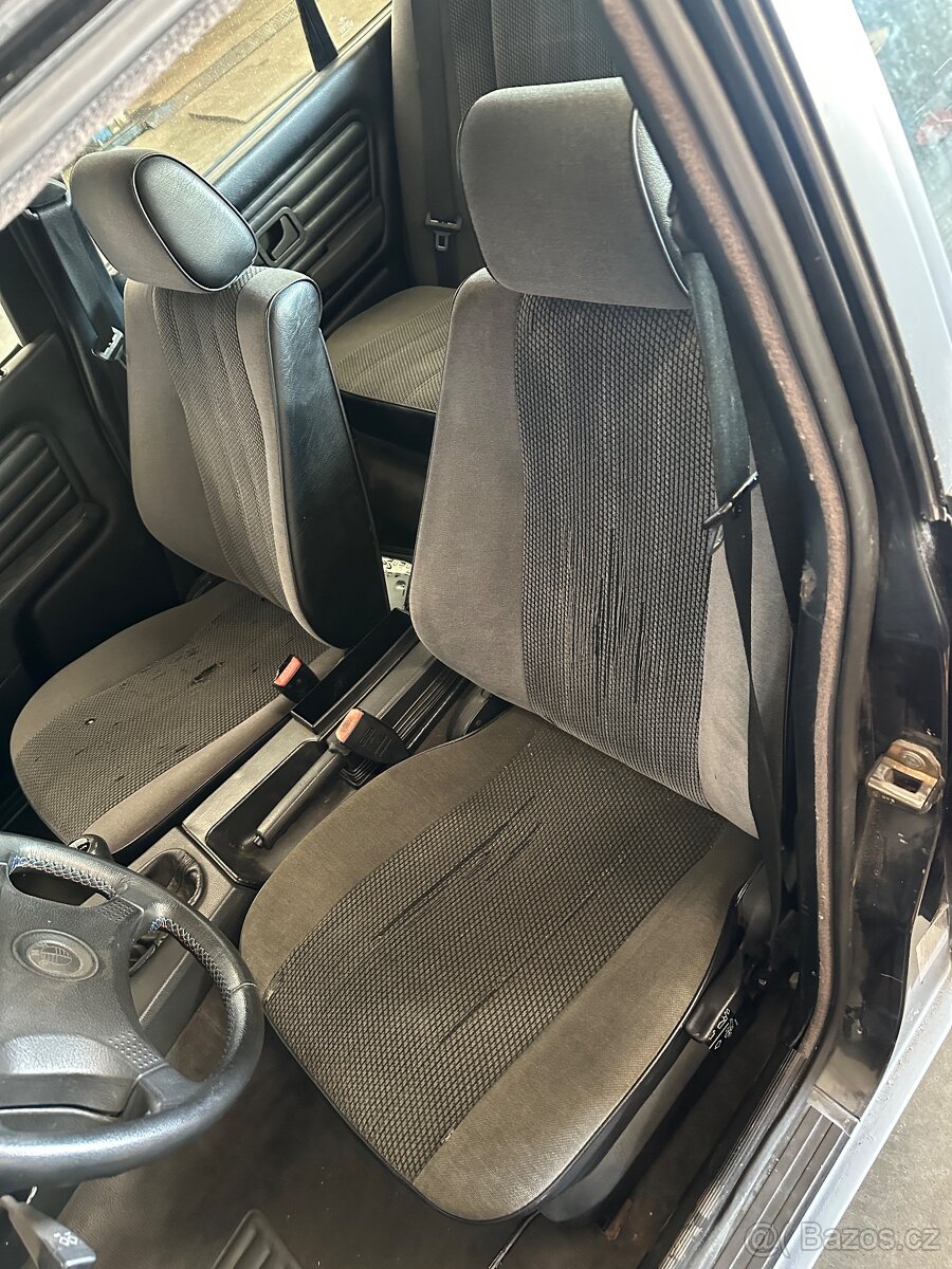 BMW E30 1.6 (M40) - 13