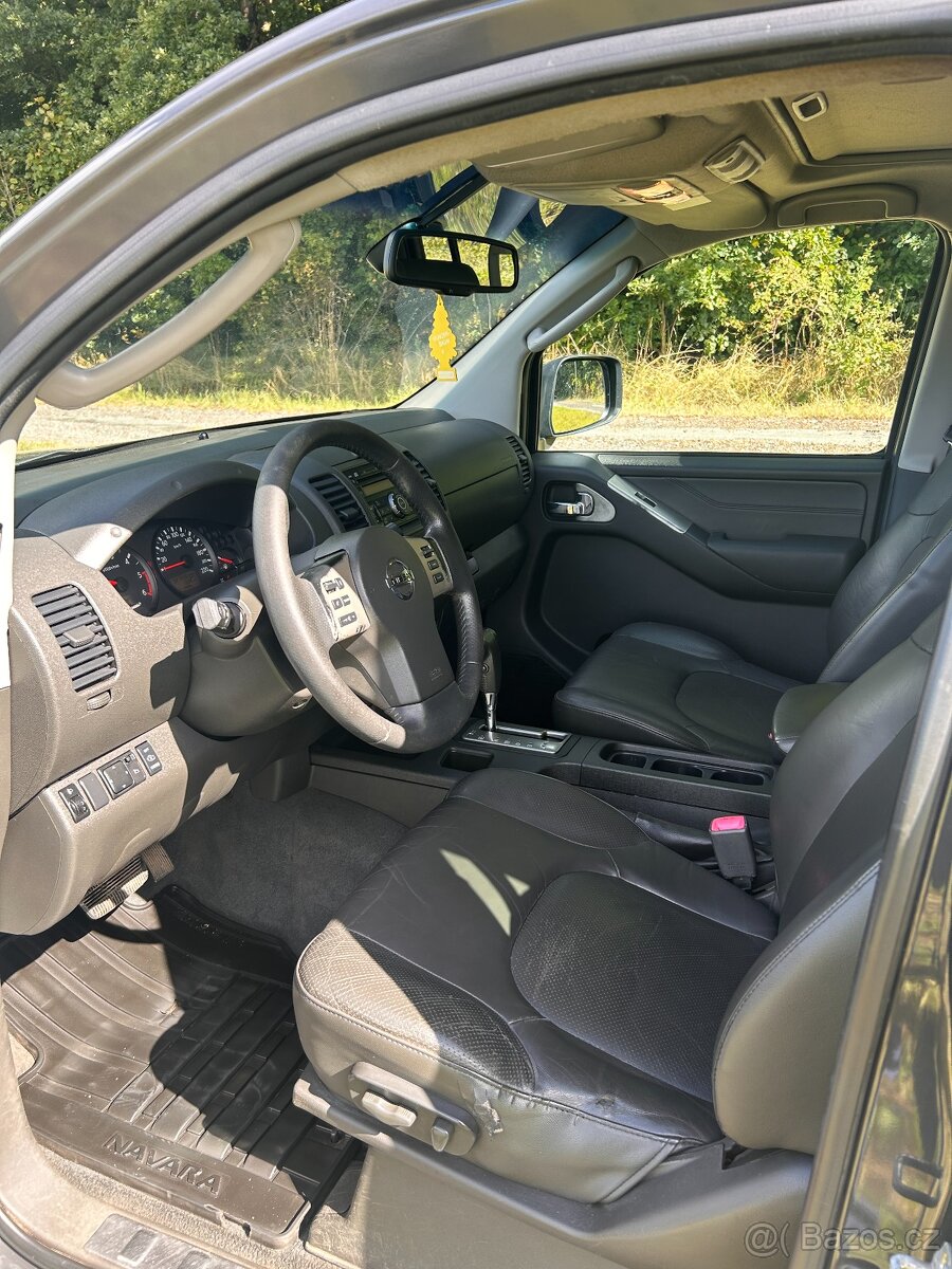 Nissan Navara D40 - 13