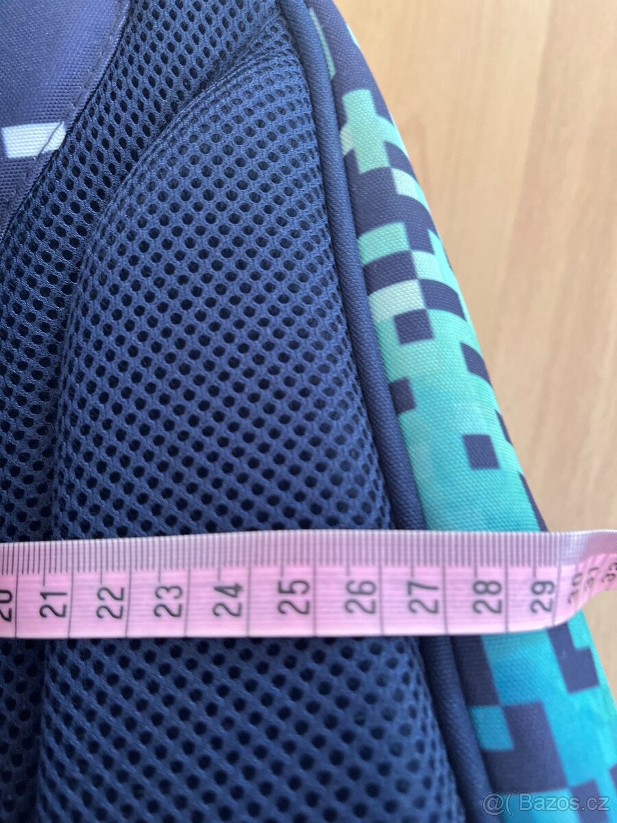 Daruji aktovku Topgal BEBE - 13