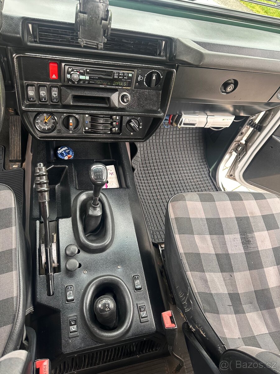 Mercedes Benz 290GD W461 - 13