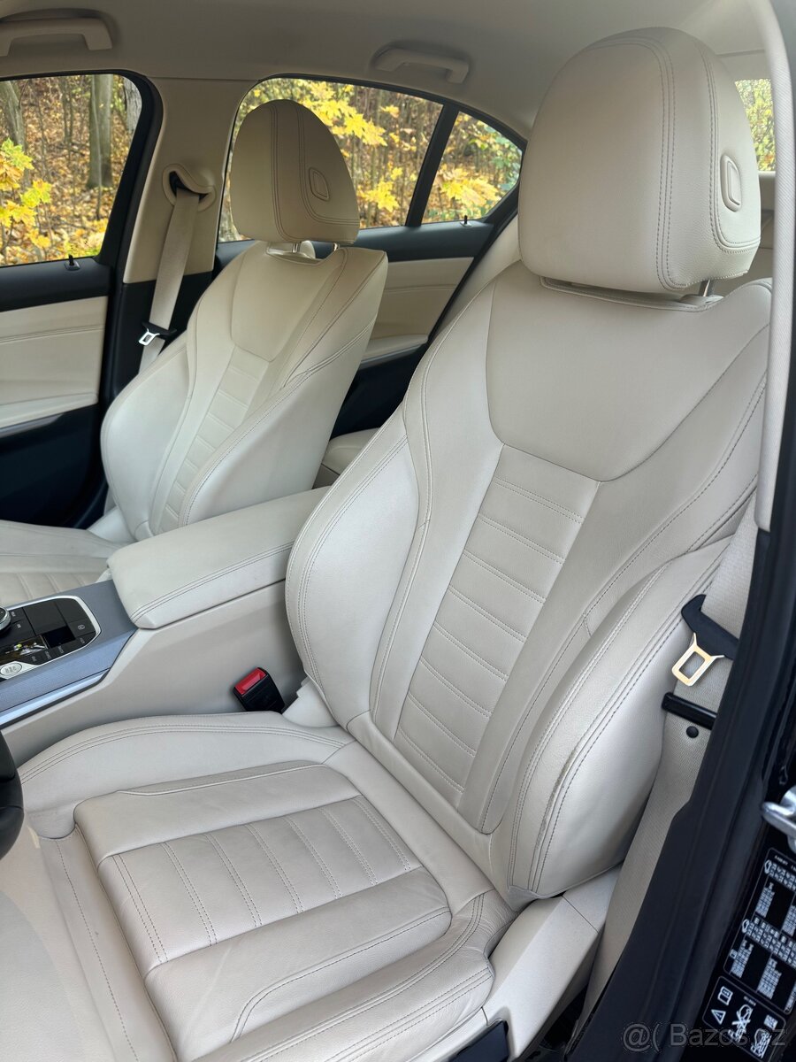 BMW 320d xDrive ČR/světlý interiér/po servisu - 13