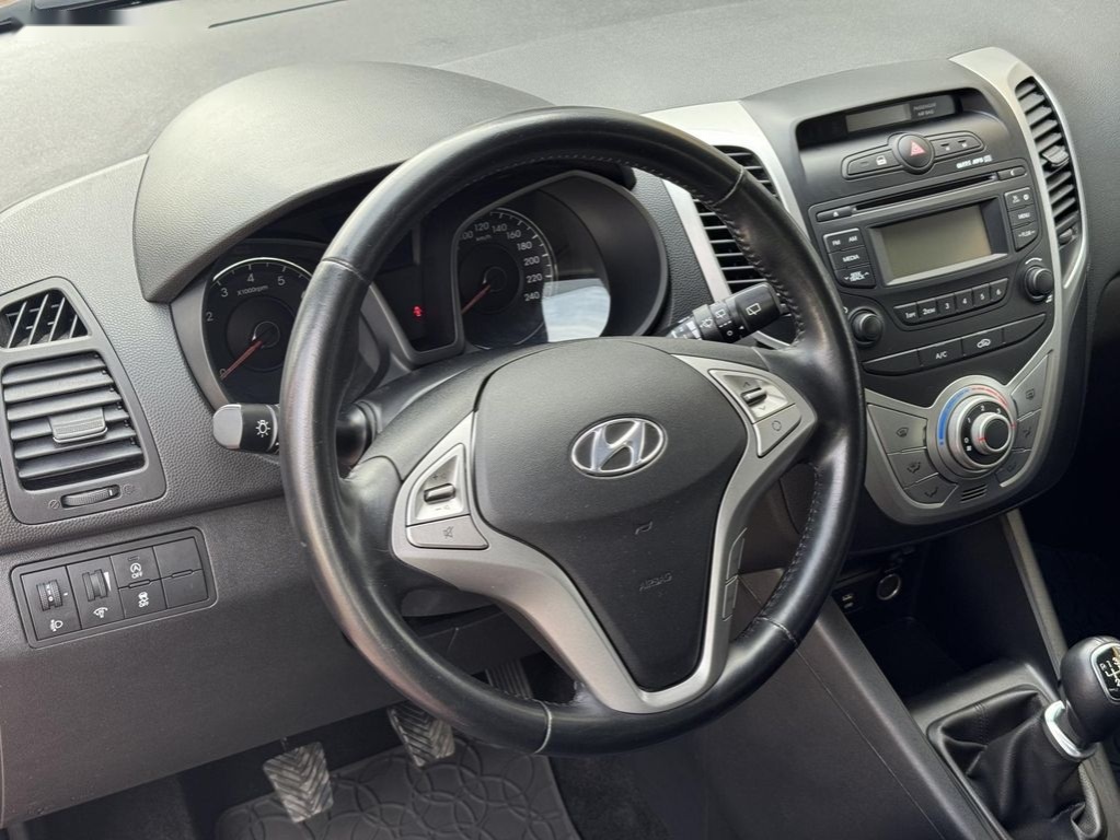 Hyundai ix20,1.4i 66 kW - 13