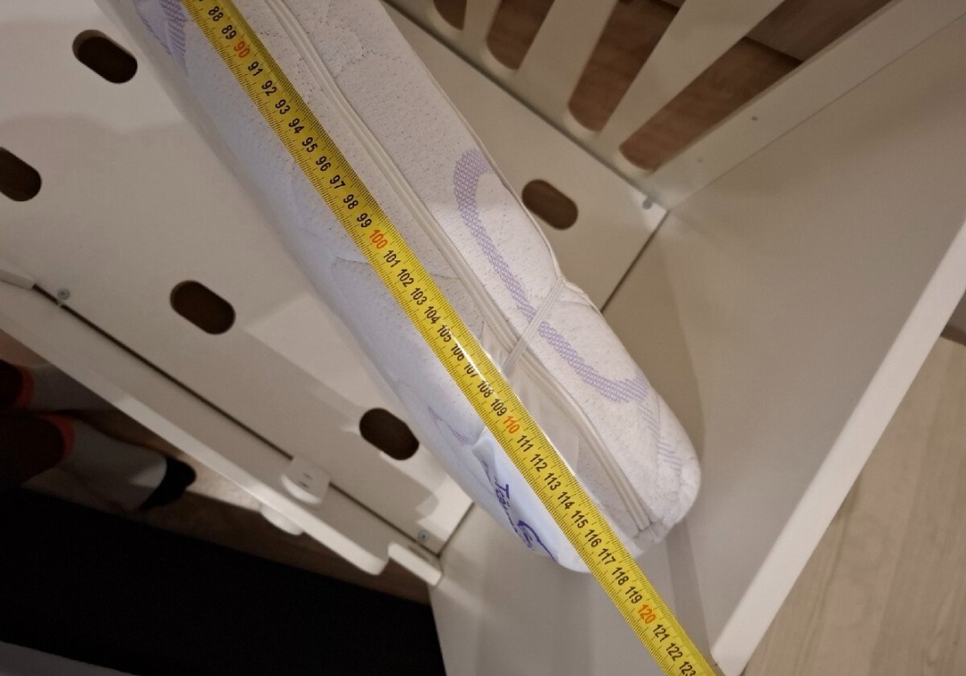 Rostoucí postýlka Melmen s matrací - 13