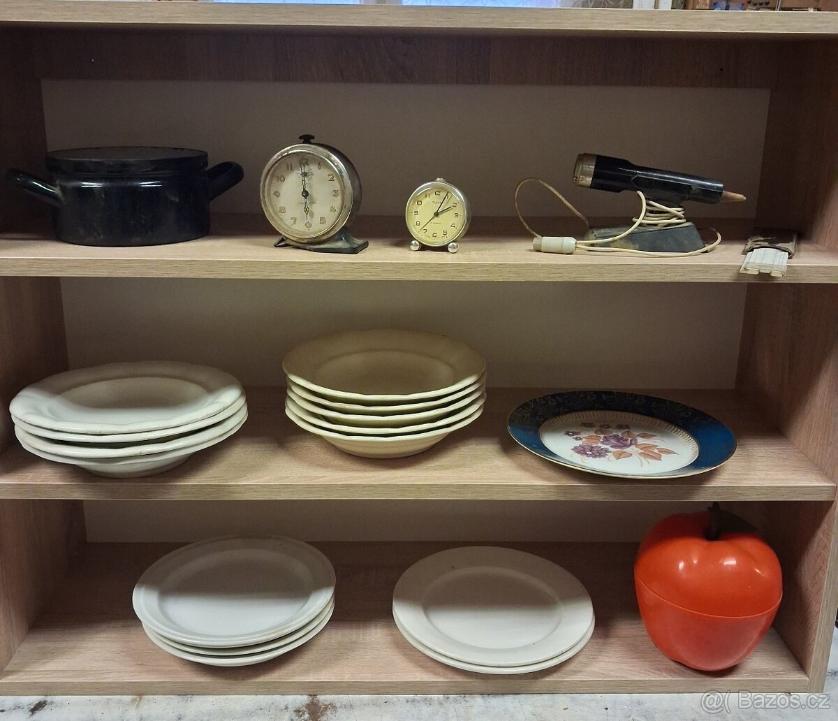 Talíře, budíky, mikrofon - 13