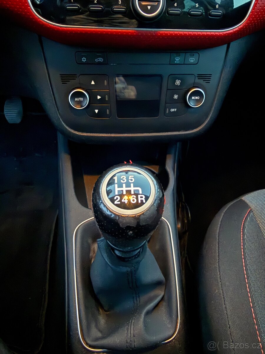 Punto Evo 1,4 16V - 13