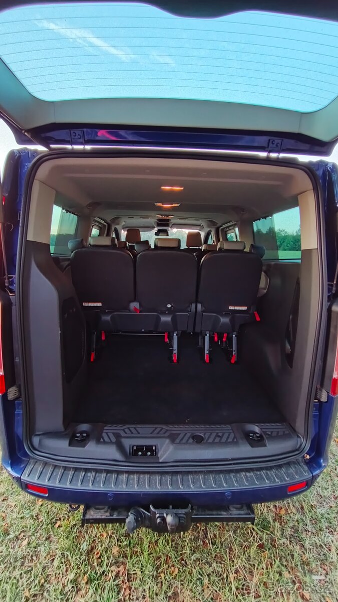 Tourneo Custom - 13