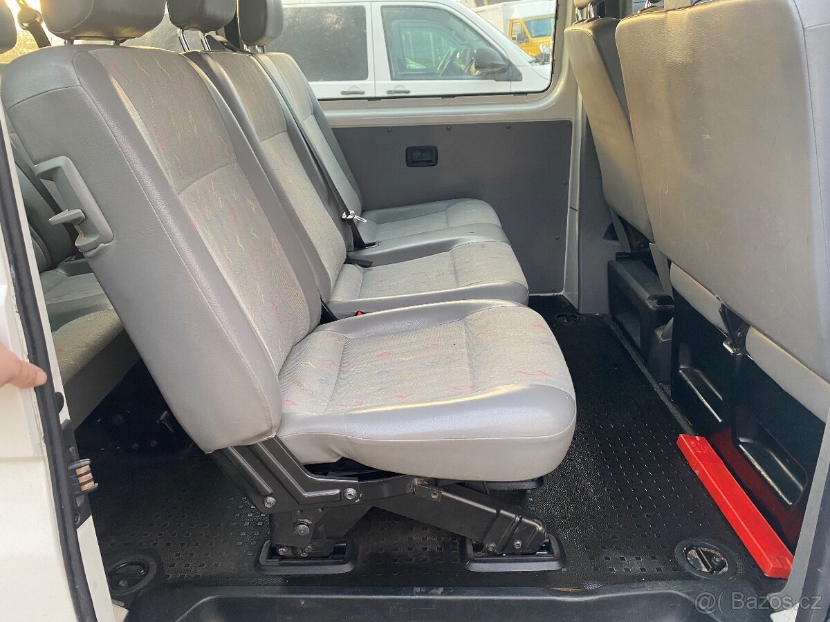 VW Transporter T5 1.9tdi 9-míst 2009 NOVÁ STK - 13
