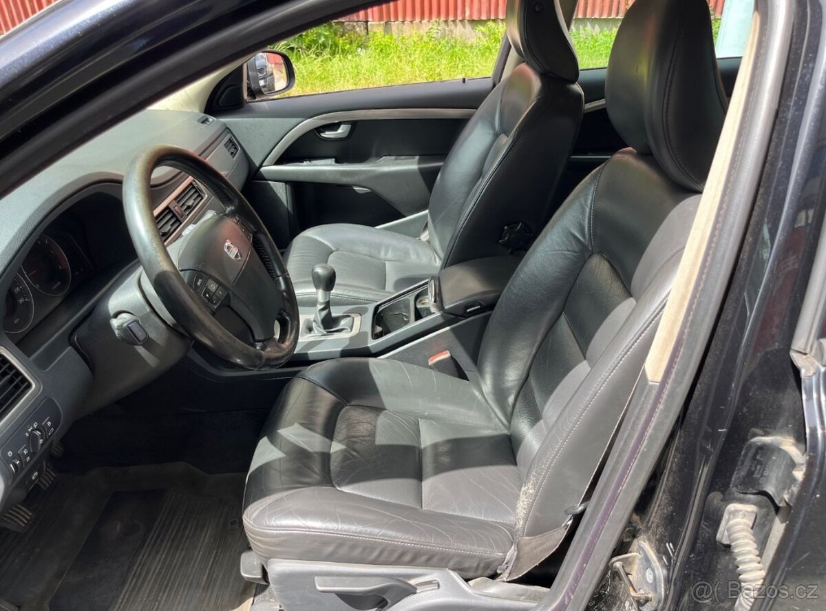 Volvo V70 2.0D MY2009 veškeré ND - 13