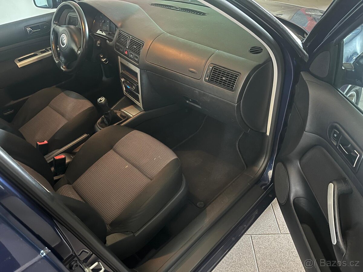 VW Golf IV 1.6i 77kw - 13