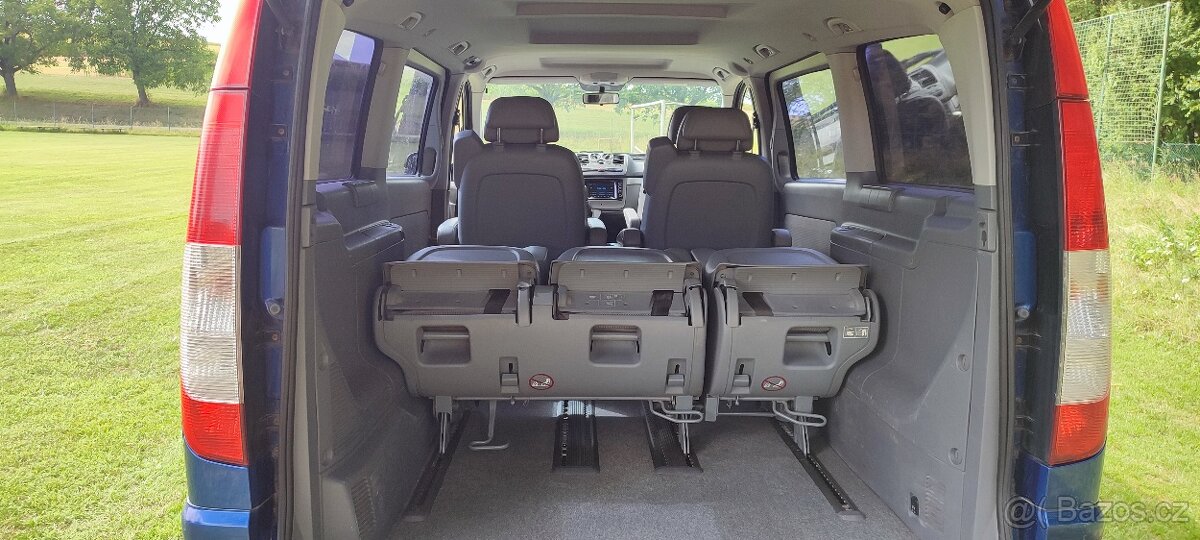 Mercedes Benz Viano - 13