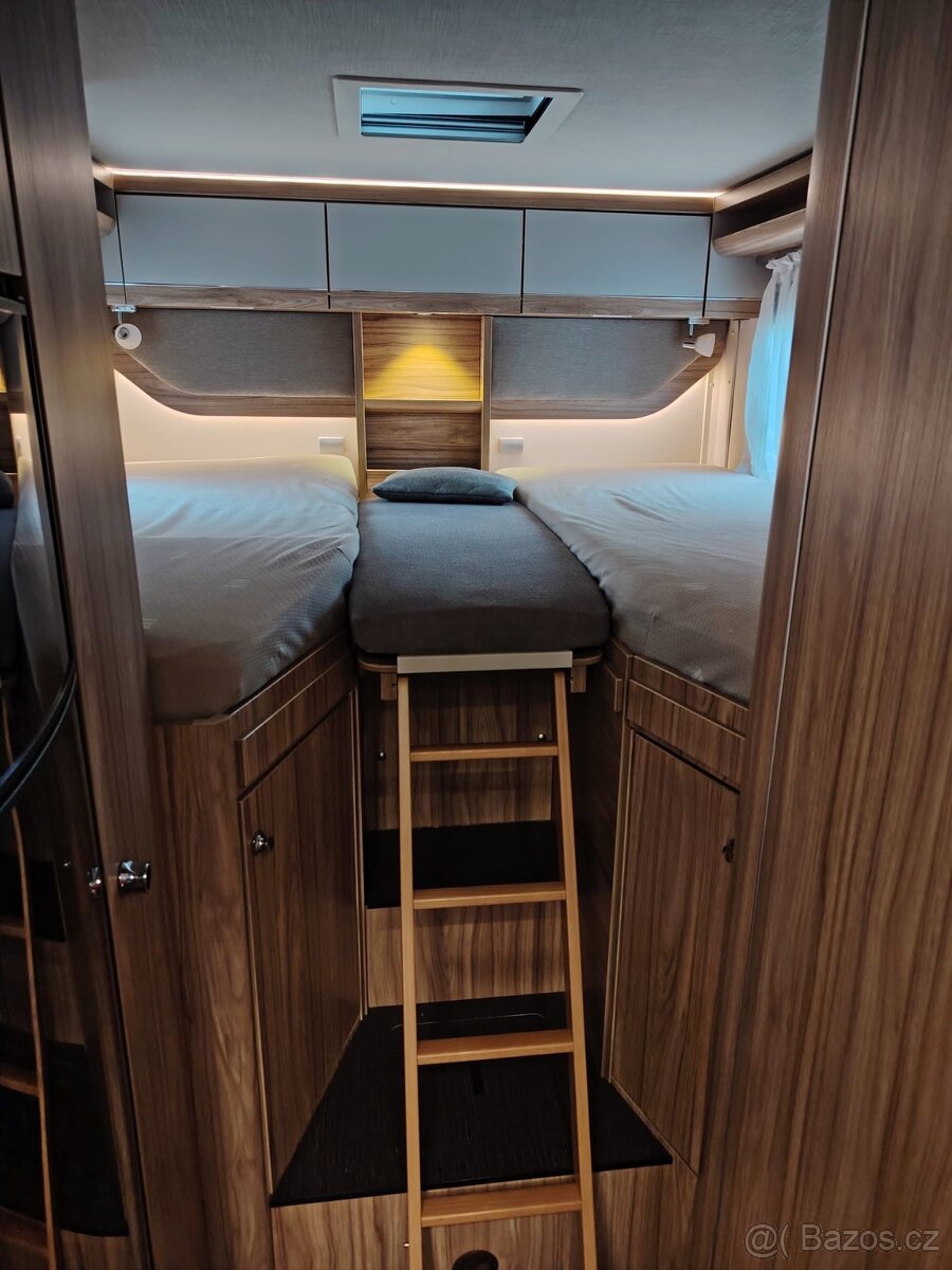 OA HYMER EXIS-T588 - 13