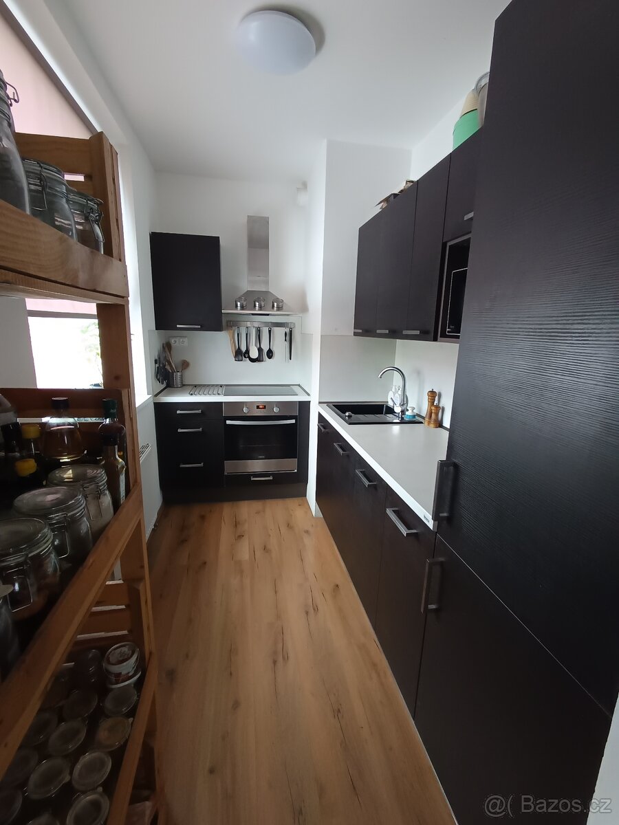 Prodej moderně vybaveného bytu 2+kk Uherské Hradiště - 13