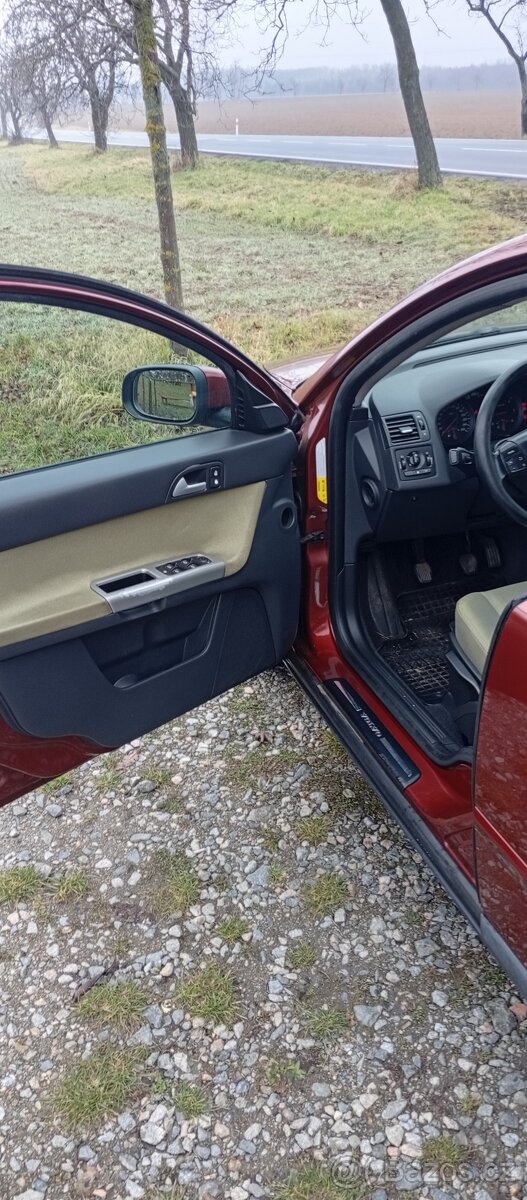 Volvo V50, 2.0d, 100kw - 13