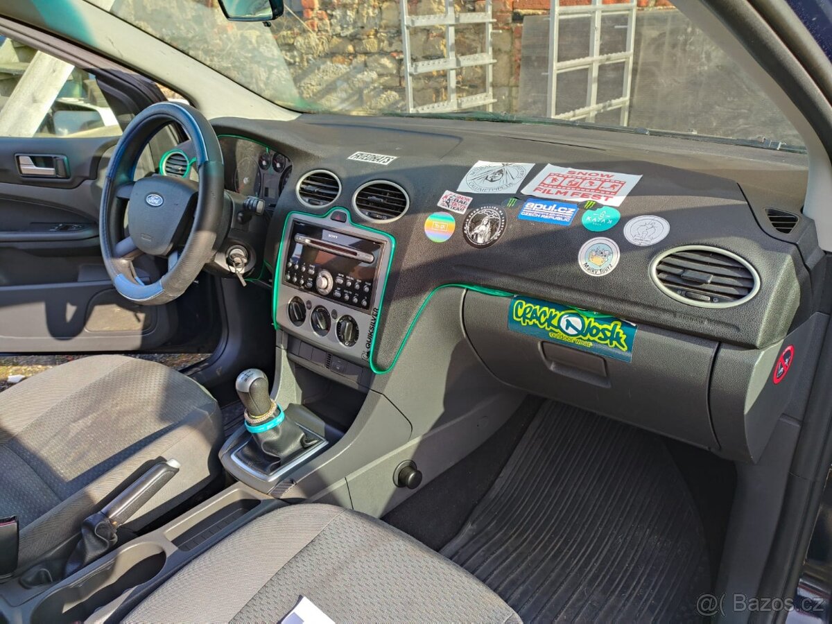 Ford Focus mk2, 1.6 74 kW, na ND - 13