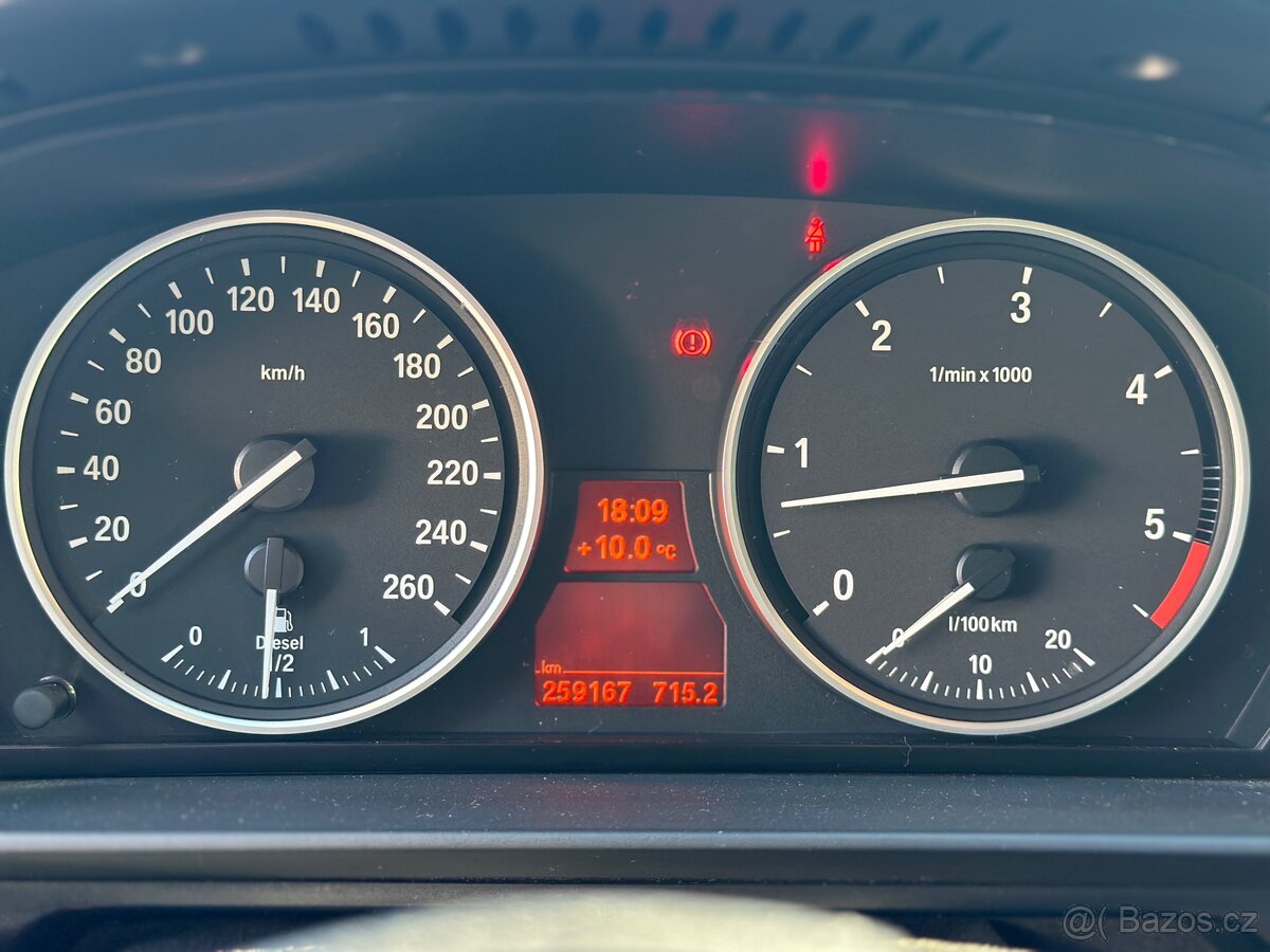 BMW e60 530xd Manuál M-Paket 173kW - 13