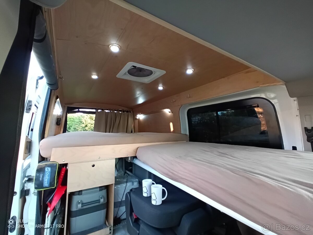 FORD TRANSIT CAMPERVAN 4X4 - 13